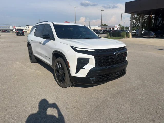 2024 Chevrolet Traverse AWD RS