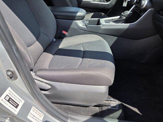 Used 2025 Silver Sky Metallic Toyota LE image 31
