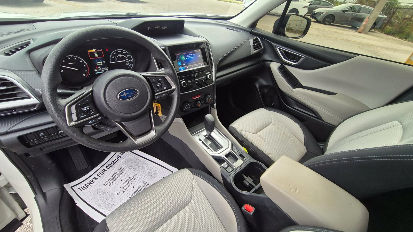 Used 2022 1M5K/WHITE Subaru BASE image 11