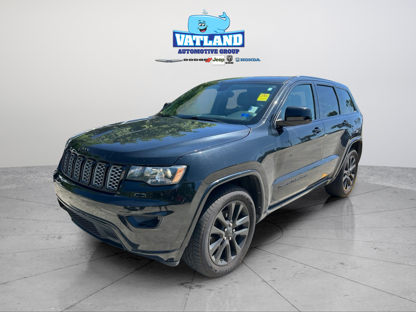 Used 2018 Black Jeep Altitude image 20