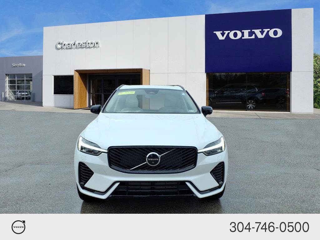 New 2026 Crystal White Metallic Volvo Ultra image 8