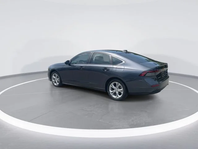 Used 2023  Honda LX image 6