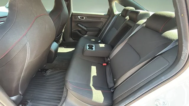 Used 2024  Honda Base image 20