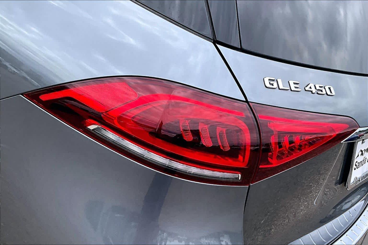 Used 2023 Selenite Grey Metallic Mercedes-Benz GLE 450 image 26