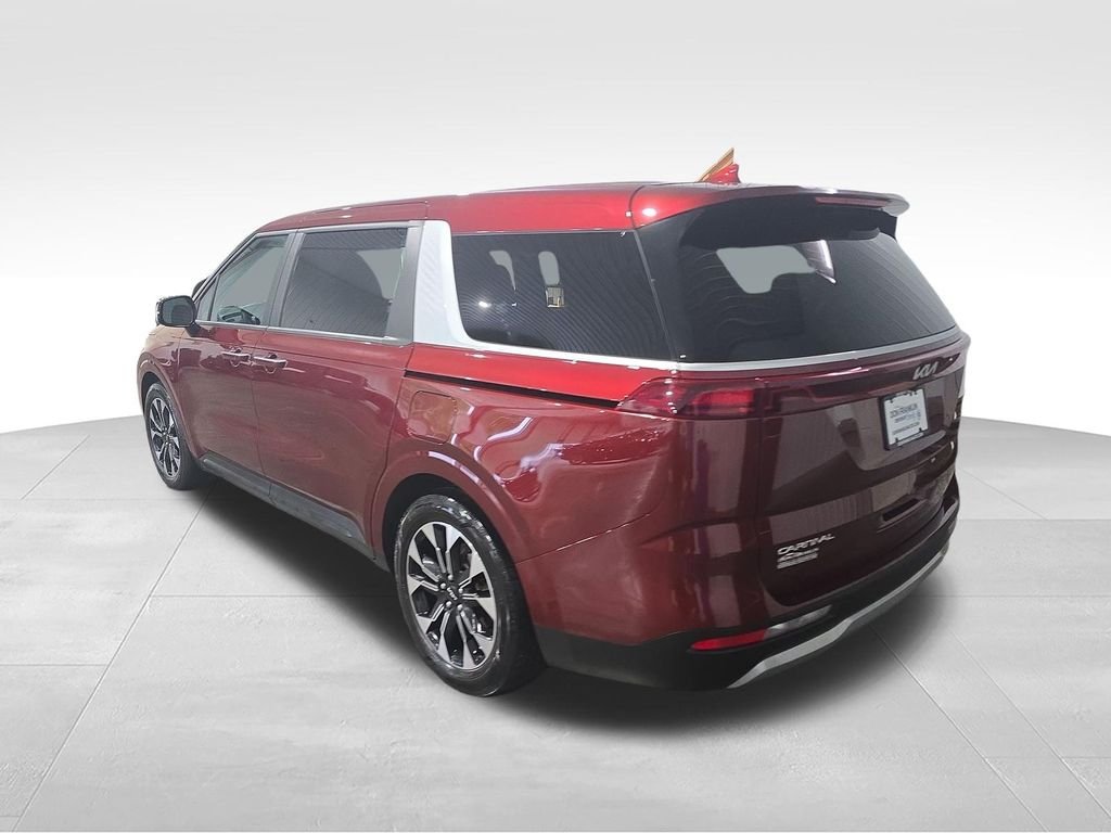 Used 2024 Red Kia EX image 4