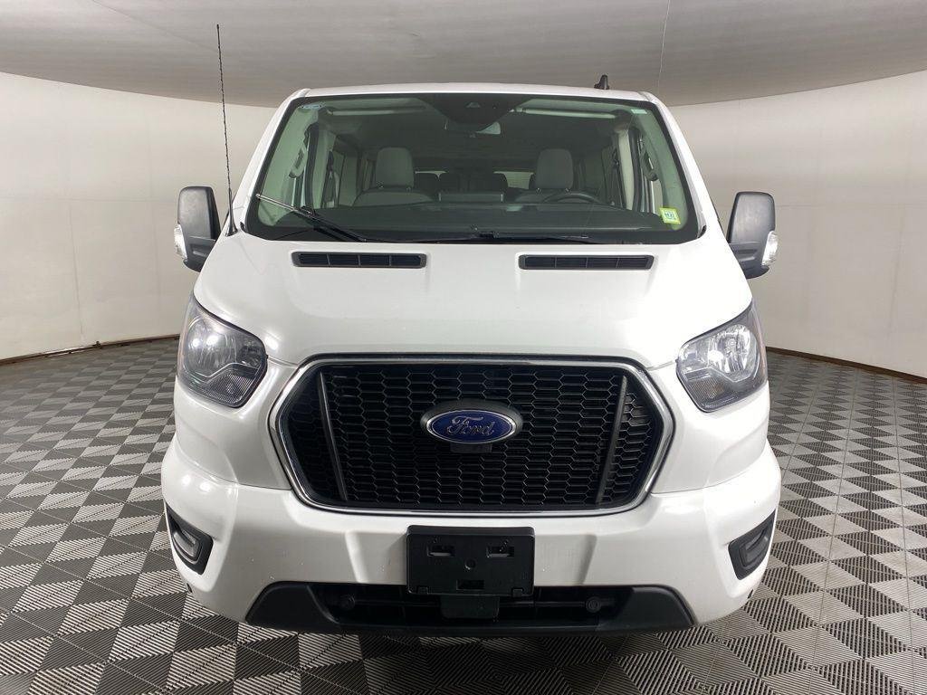 Used 2024 Oxford White Ford XLT image 2