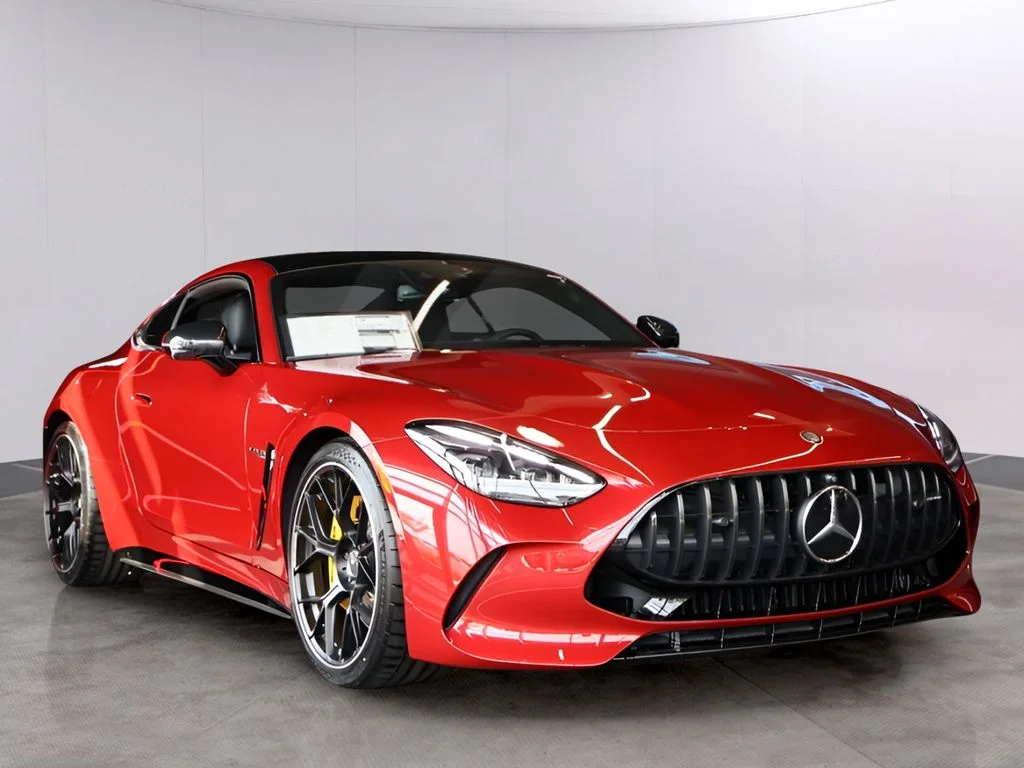 New 2026 MANUFAKTUR Patagonia Red Metallic Mercedes-Benz Base image 3