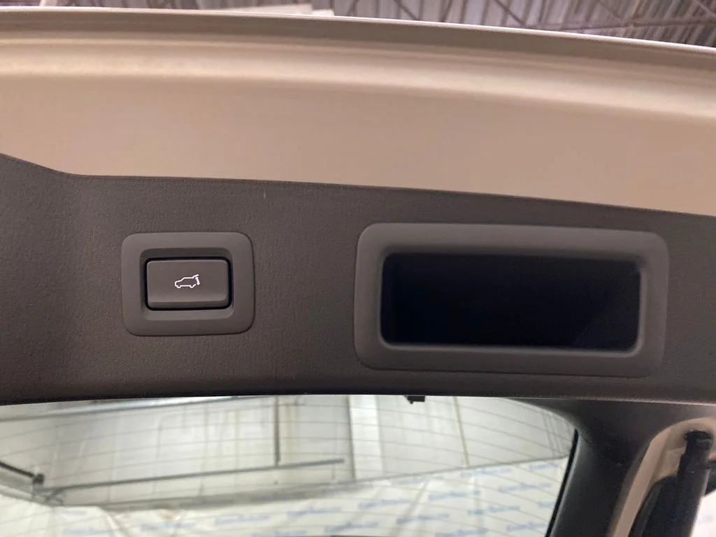 Used 2025 Silver Mazda 2.5 S Preferred Package image 20