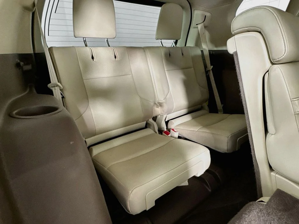 Used 2018 Silver Lexus 460 image 36