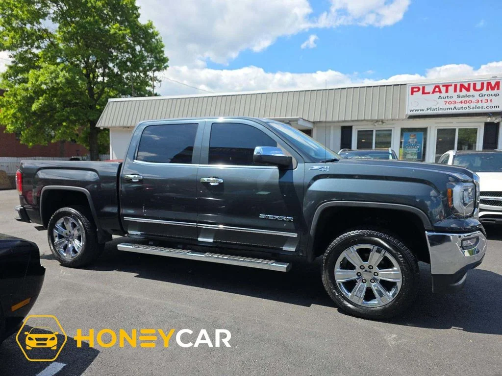 2018 GMC Sierra 4WD Crew Cab Short Box SLT's photo