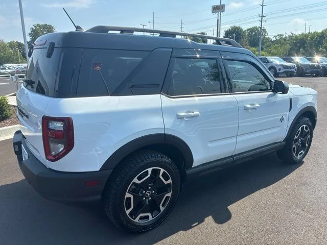 Used 2024 Oxford White Ford Outer Banks image 11