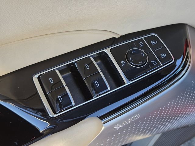 2026 Cadillac LYRIQ V Premium - Photo 19