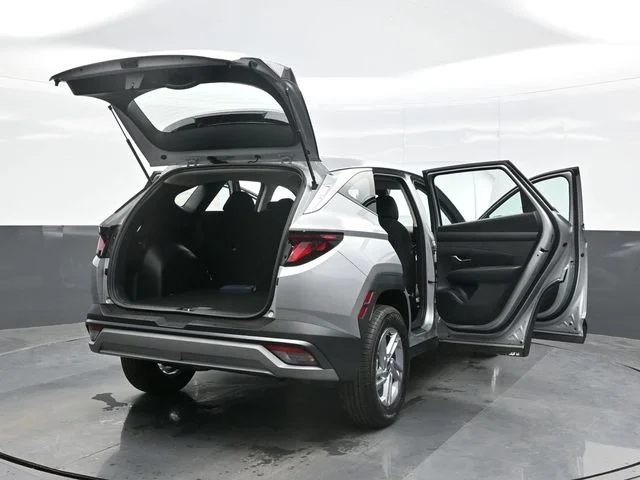 New 2026 Silver Hyundai SE image 29