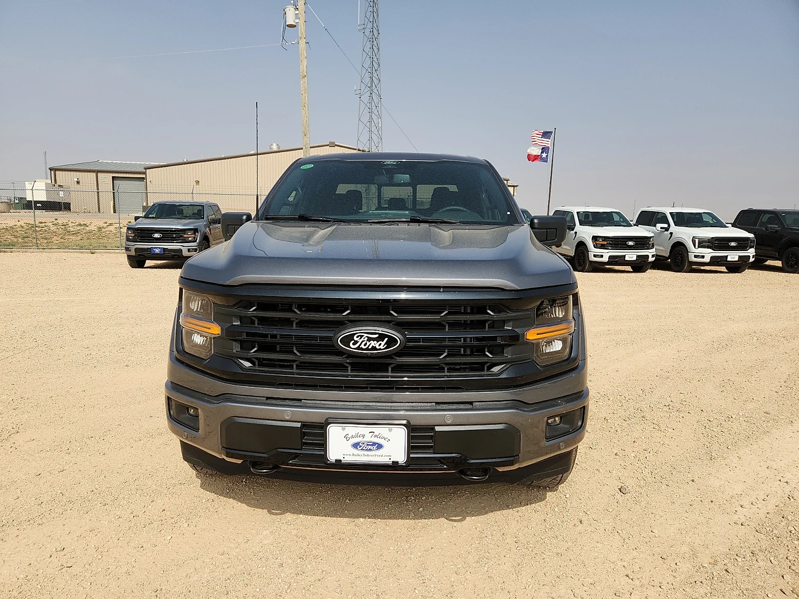 New 2026 Carbonized Gray Metallic Ford XLT image 2