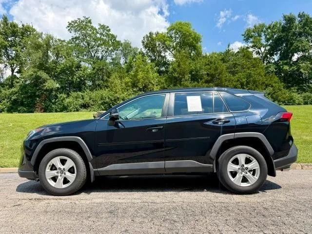 Used 2021 Black Toyota XLE image 2