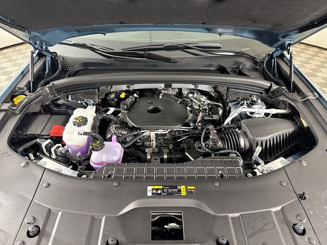 New 2026 Steel Blue Exterior Paint Jeep Limited Reserve image 30