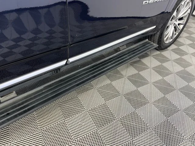 2022 GMC Yukon Denali - Photo 49