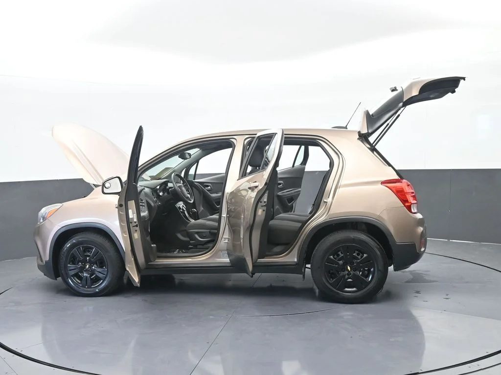 Used 2018 Sandy Ridge Metallic Chevrolet LS image 69
