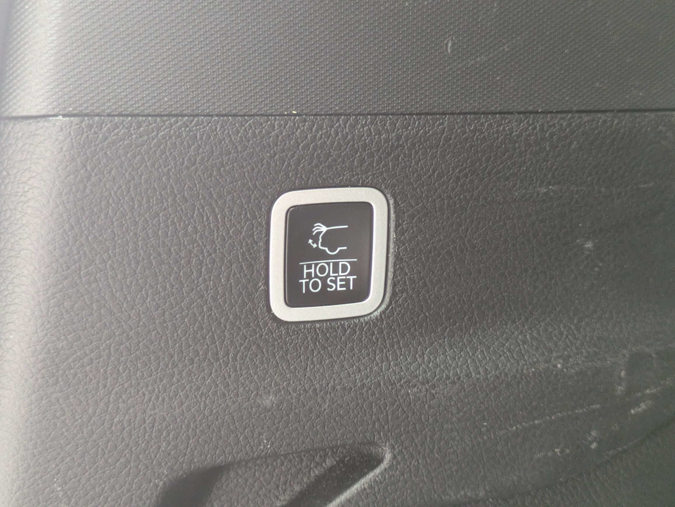 Used 2024  Jeep Series II image 10