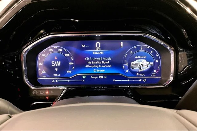 Used 2025 Riptide Blue Metallic Chevrolet LT image 28