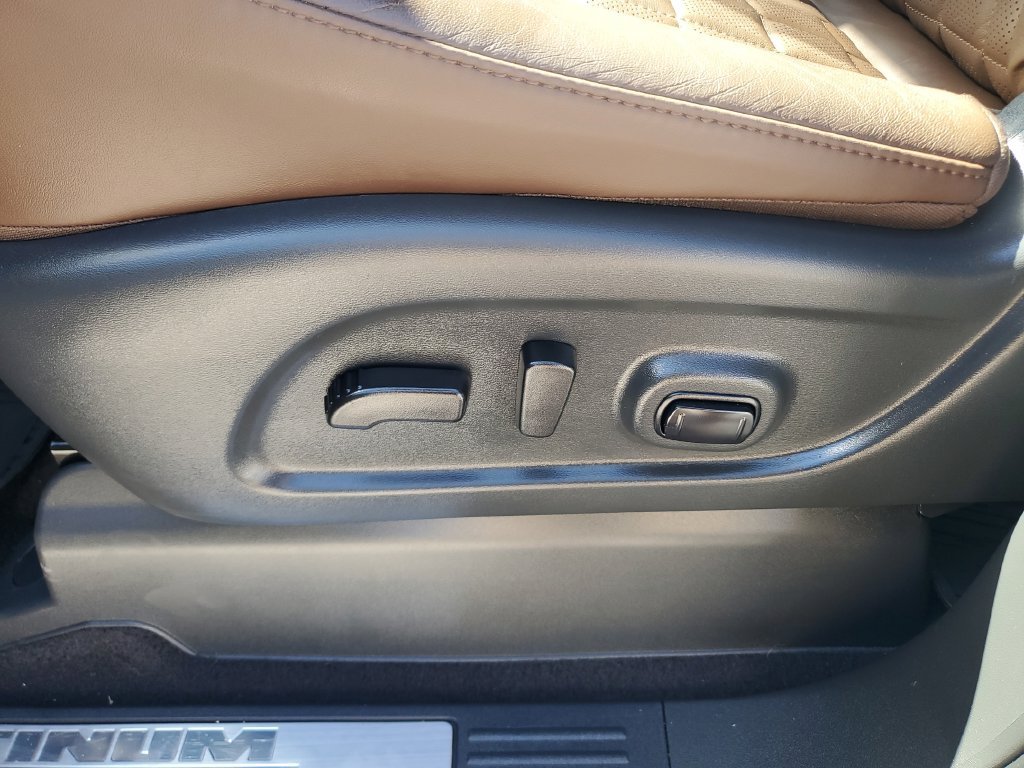 Used 2024 Gray Nissan Platinum Reserve image 17
