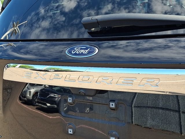 Used 2023 Black Ford XLT image 32