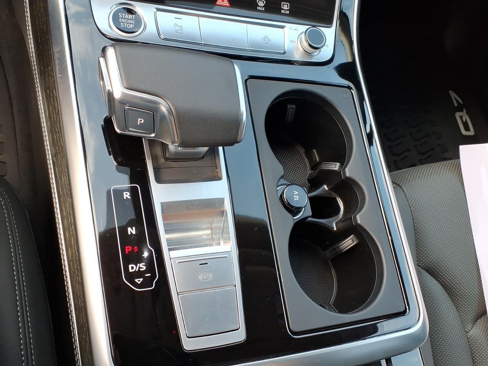 Used 2025 Daytona Gray Pearl Effect Audi S line Premium Plus image 33