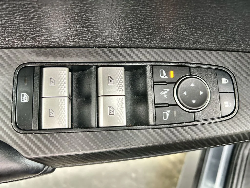 Used 2024 Gray Mitsubishi SE image 15