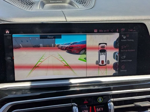 Used 2021 White BMW M50i image 20