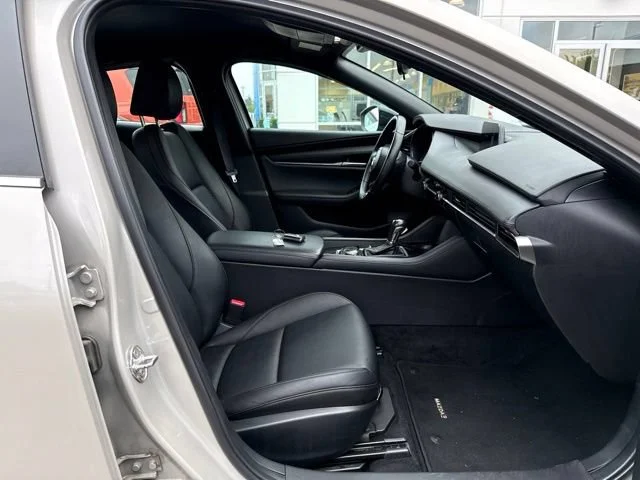 Used 2024 Platinum Quartz Metallic Mazda 2.5 S Select Sport image 9