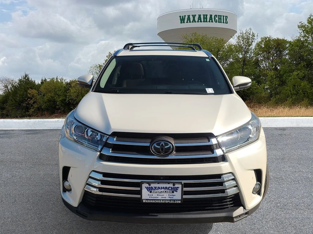 Used 2018 Toyota Highlander Limited Platinum with VIN 5TDDZRFH8JS894322 for sale in Waxahachie, TX