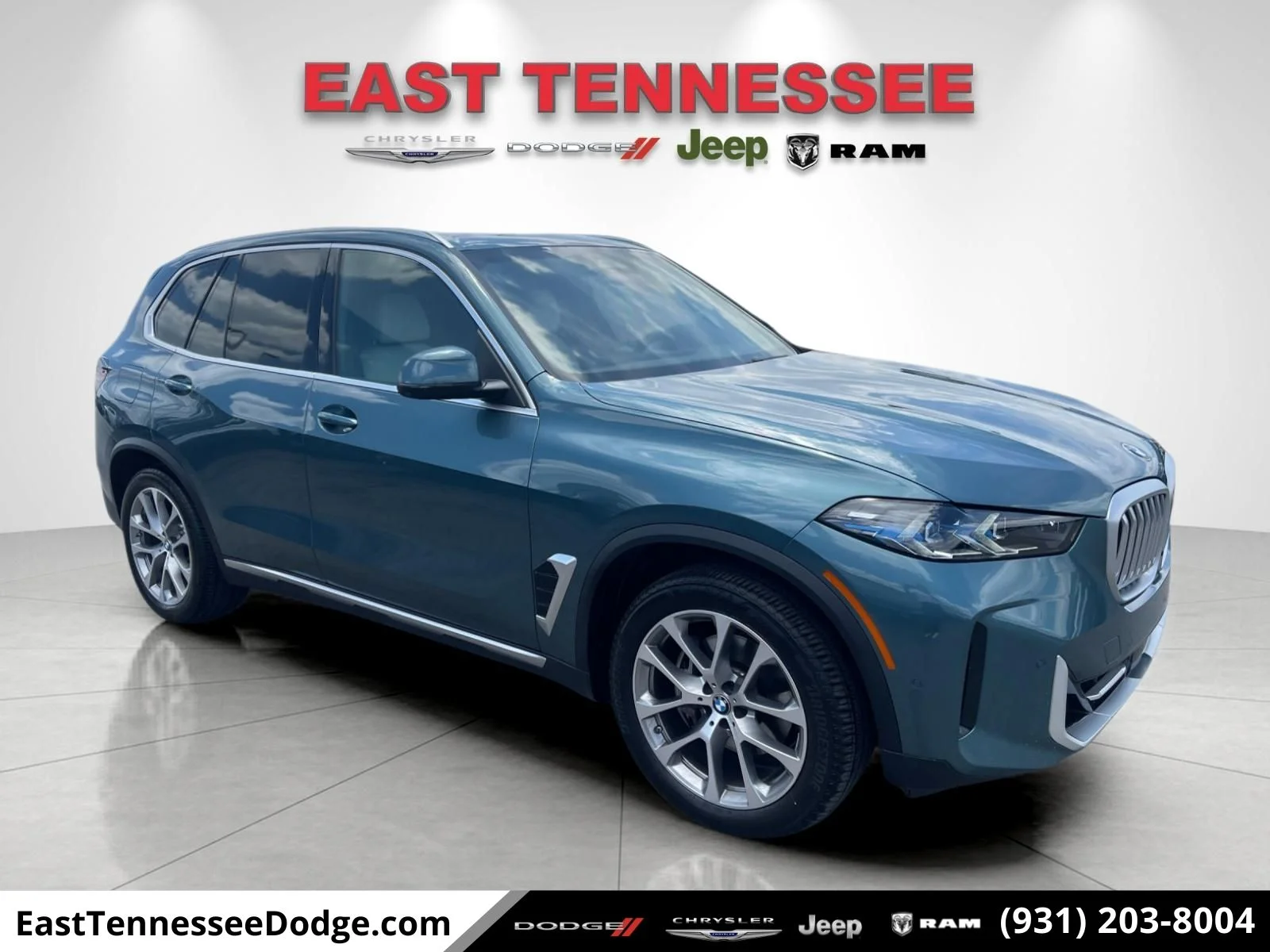 Used 2025 Blue BMW xDrive40i image 1