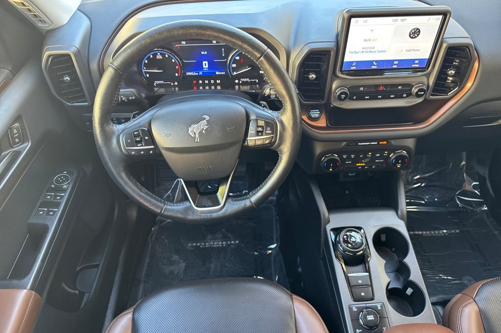 Used 2022 Black Ford Badlands image 16