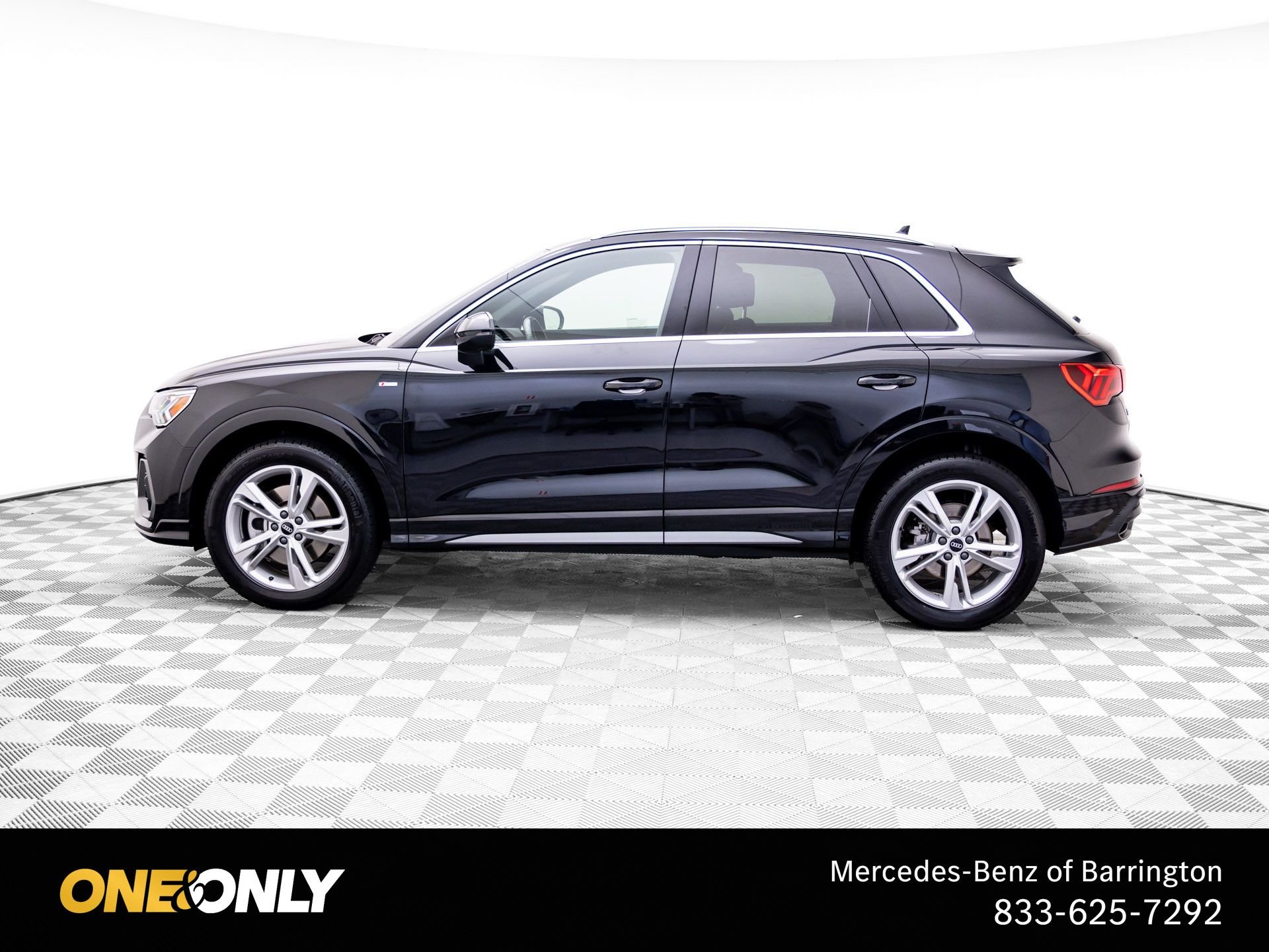 Used 2021 Black Audi Premium Plus image 2