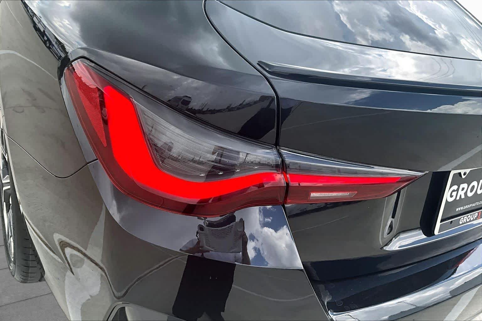 Used 2023 Black Sapphire Metallic BMW 430i image 27