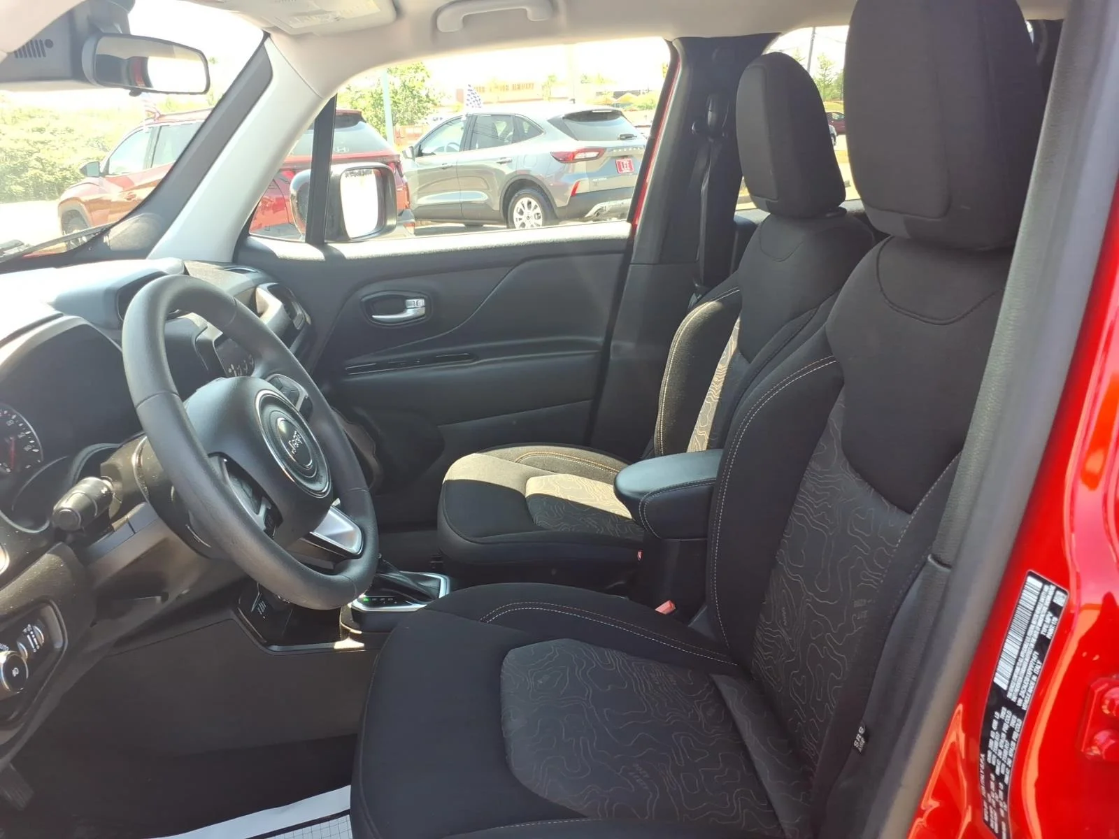 Used 2023 Colorado Red Jeep Latitude image 13