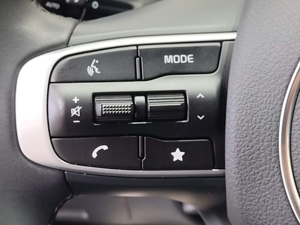 Used 2025 Red Kia GT-Line image 24