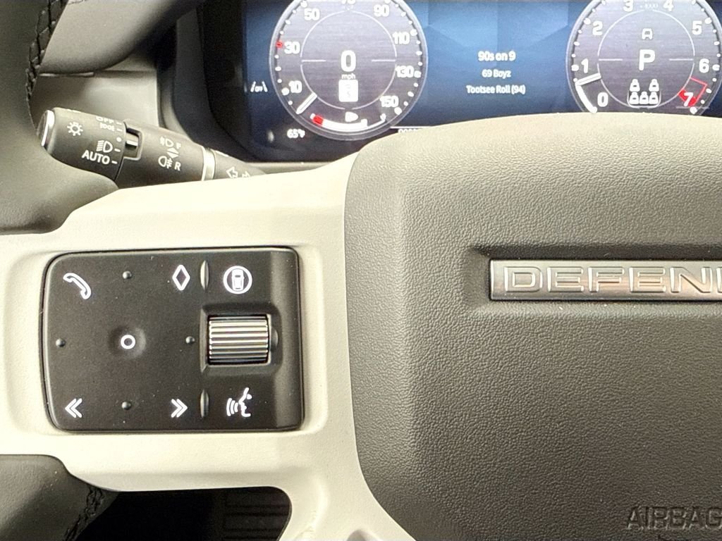 New 2026 Carpathian Grey LAND ROVER X-Dynamic SE image 11