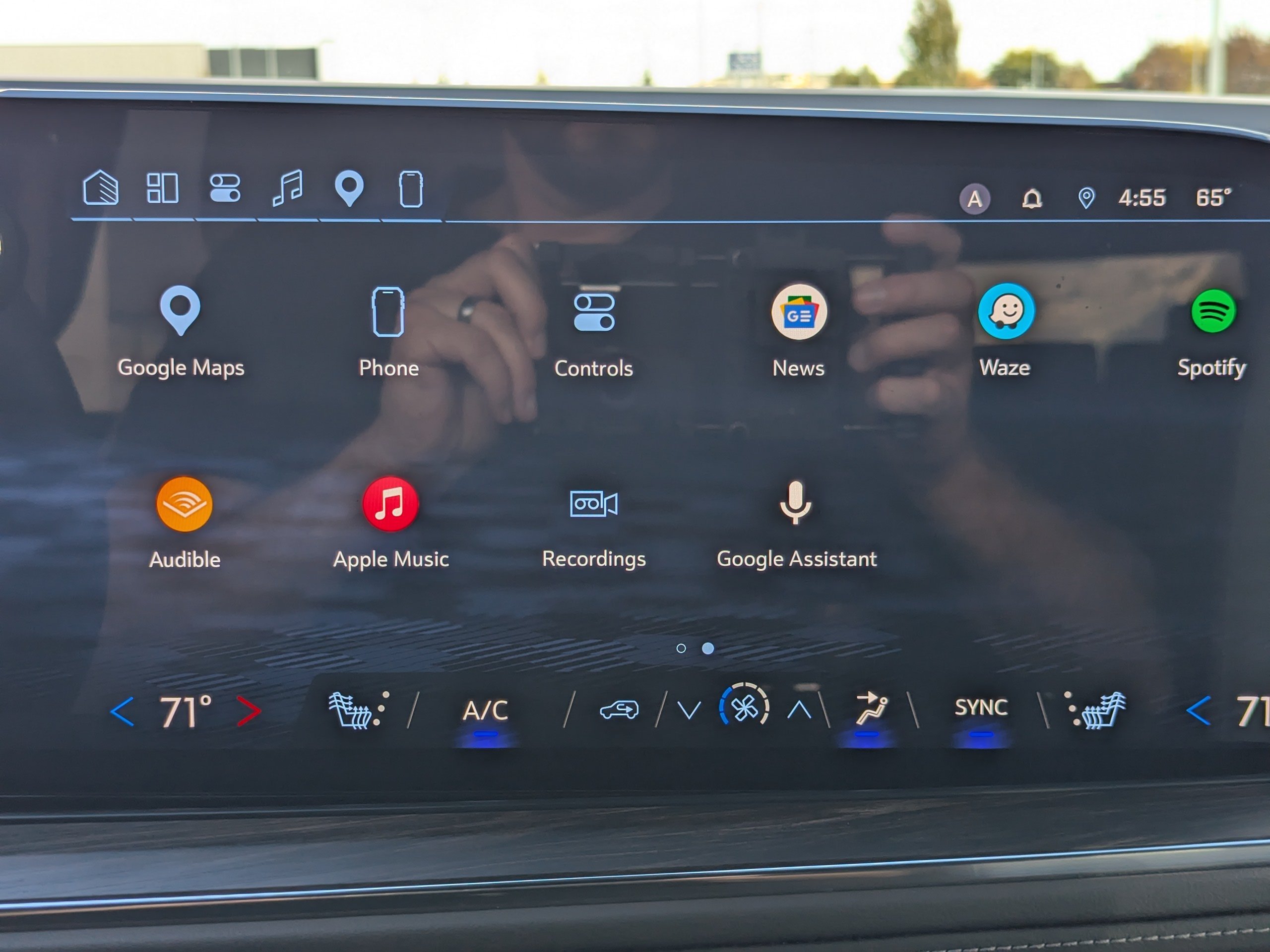 2025 Chevrolet Suburban Z71 - Photo 23