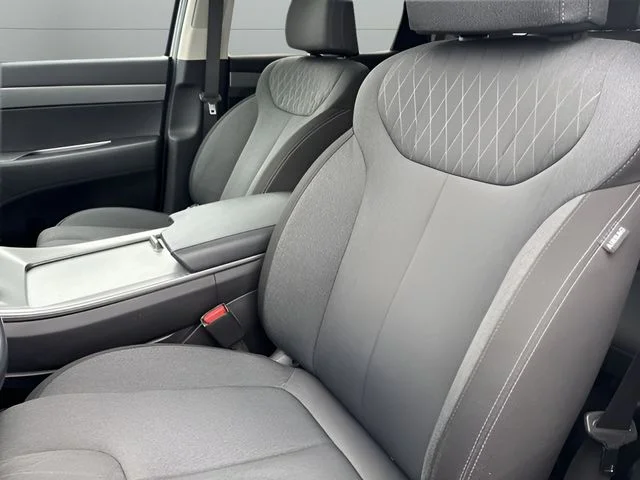 Used 2021 Gray Hyundai SEL image 21