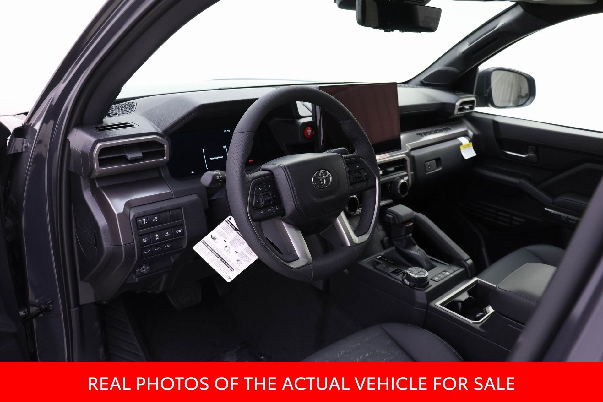 2025 Toyota Tacoma TRD Off Road - Photo 3