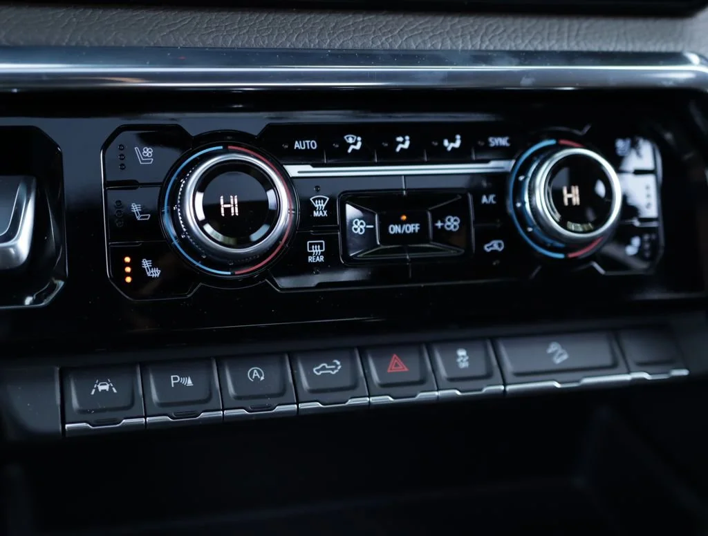 2026 GMC Sierra 1500 Denali - Photo 18
