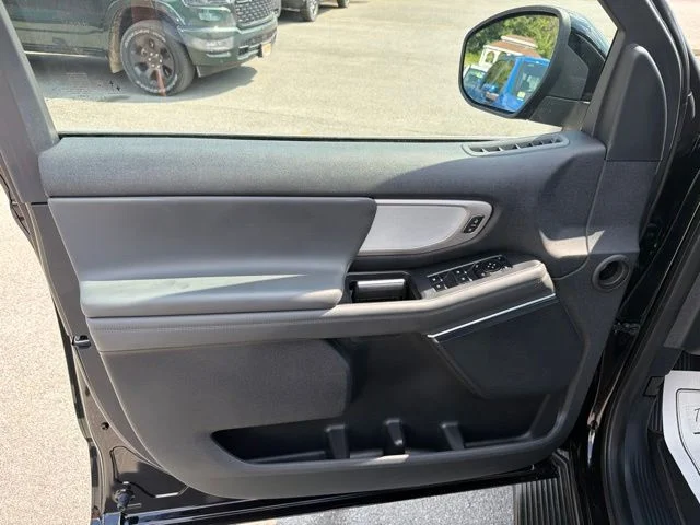 Used 2026 Black Metallic Ford Active image 16