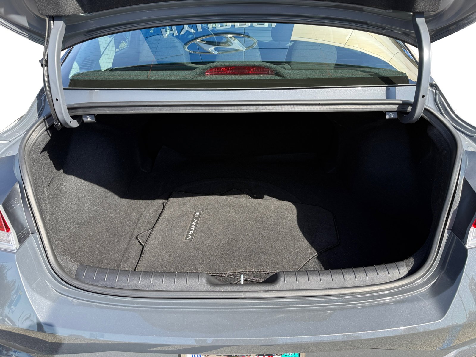 Certified Used 2023 Ecotronic Gray Hyundai SEL image 17