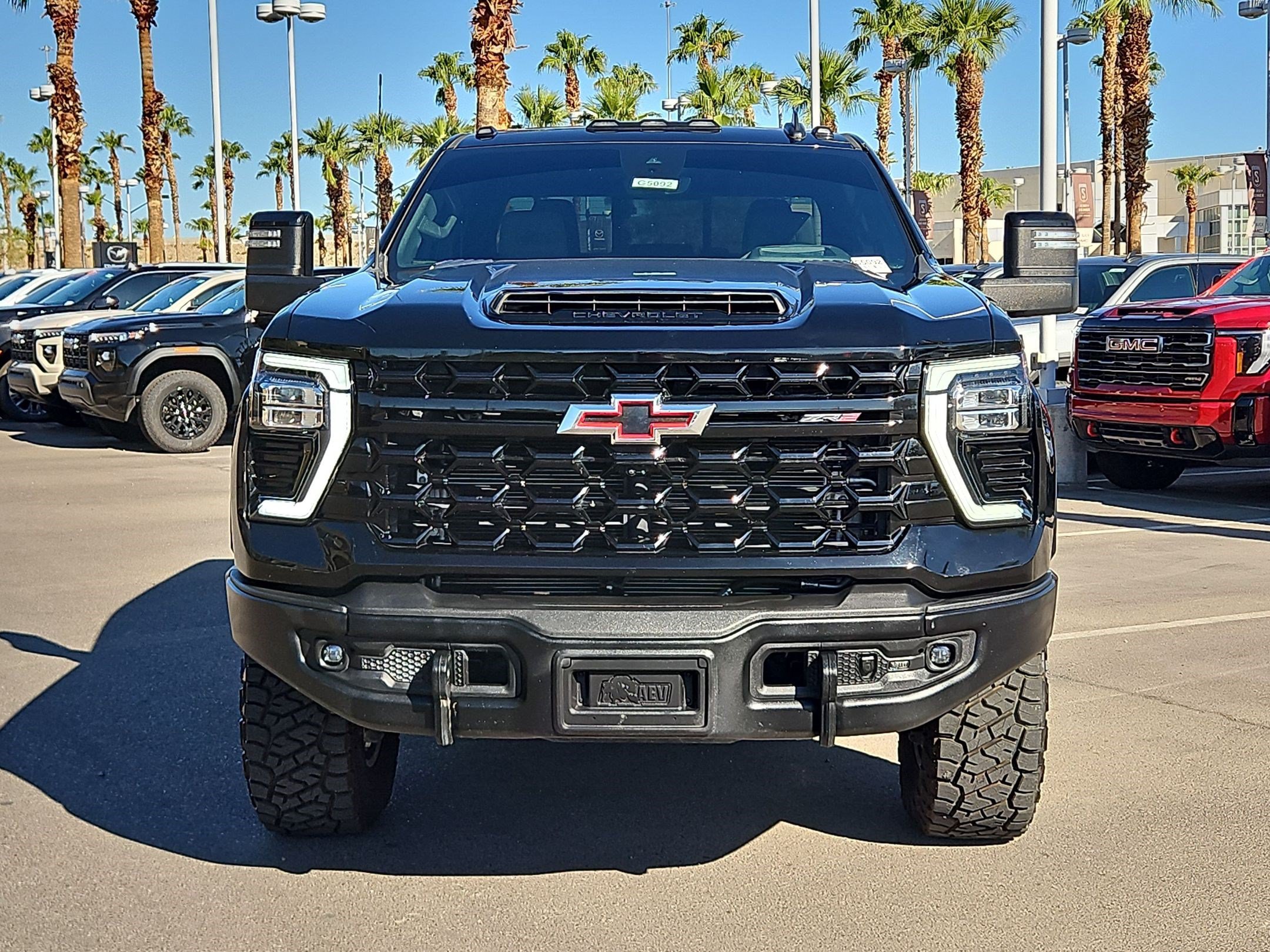 2024 Chevrolet Silverado 2500HD ZR2 - Photo 8