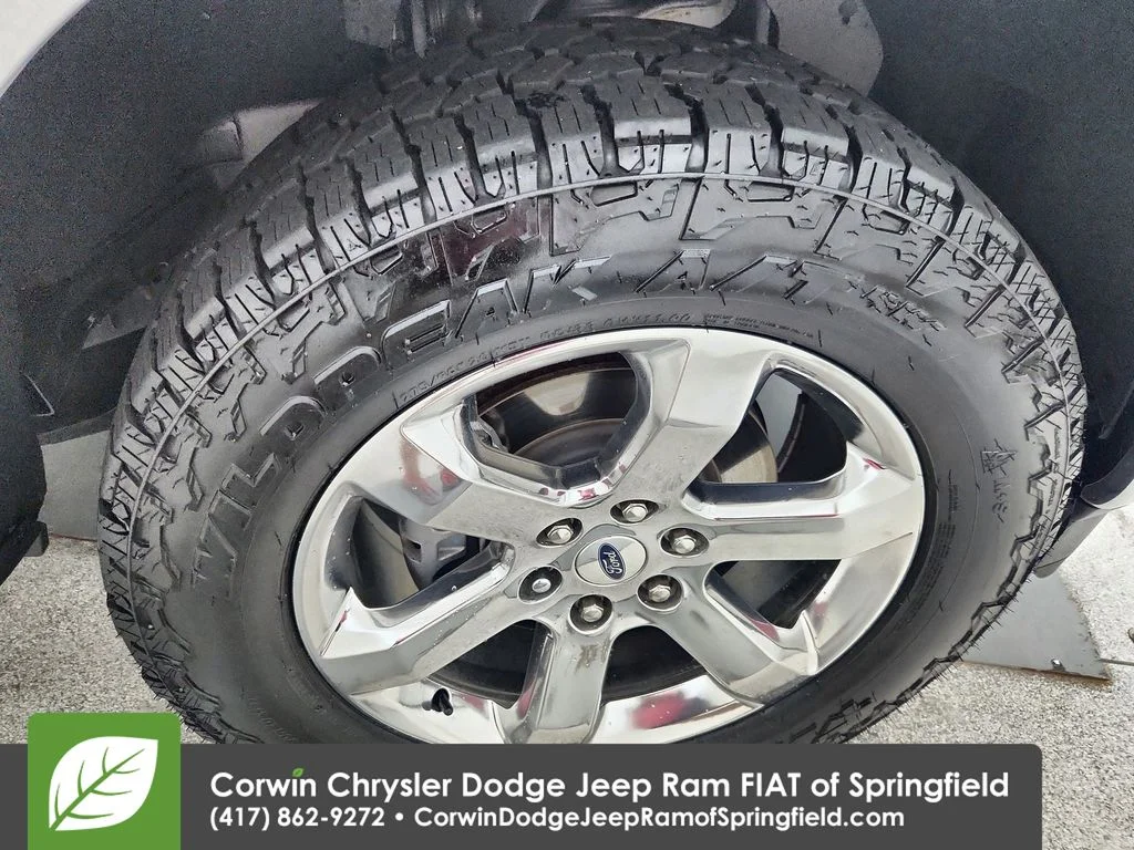 Used 2022 White Ford XLT image 34