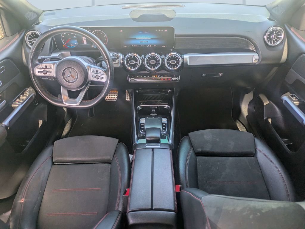 Used 2020 White Mercedes-Benz GLB 250 image 15
