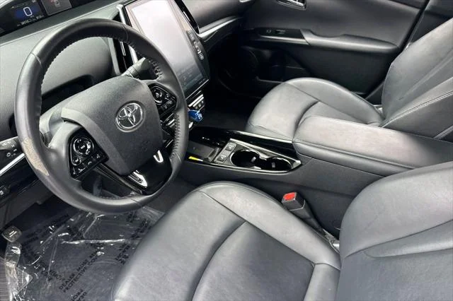 Certified Used 2021 Wind Chill Pearl Toyota  image 10