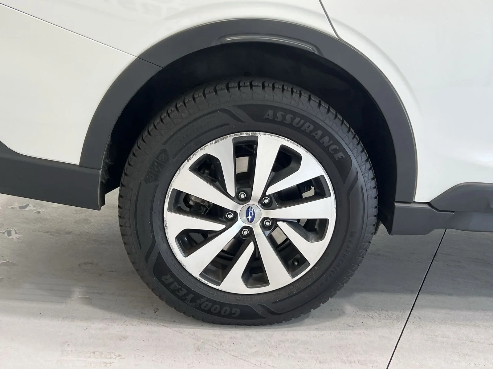 Used 2022 White Subaru Premium image 10