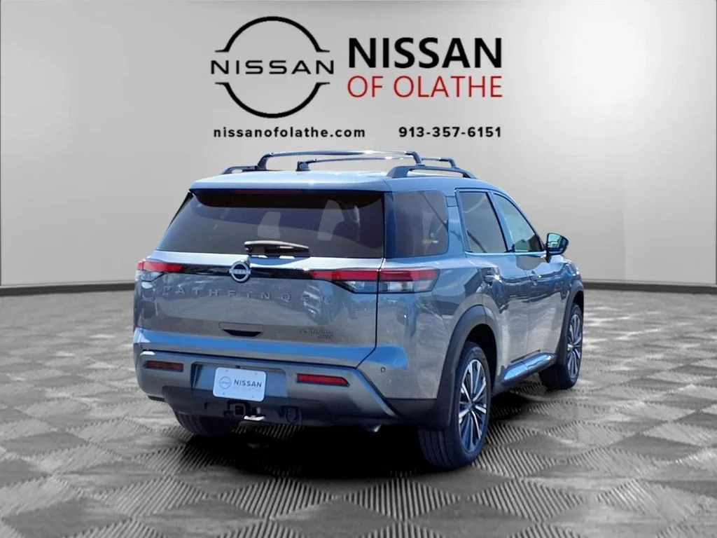 New 2026 Gun Metallic Nissan Platinum image 29